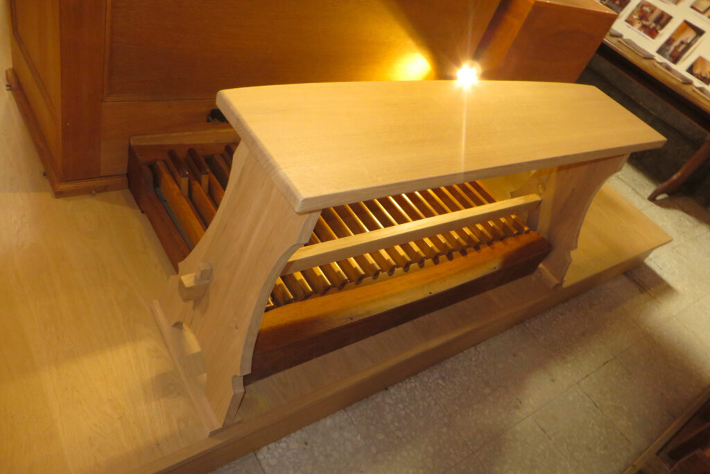 Banc en chêne sur mesures et ergonomique